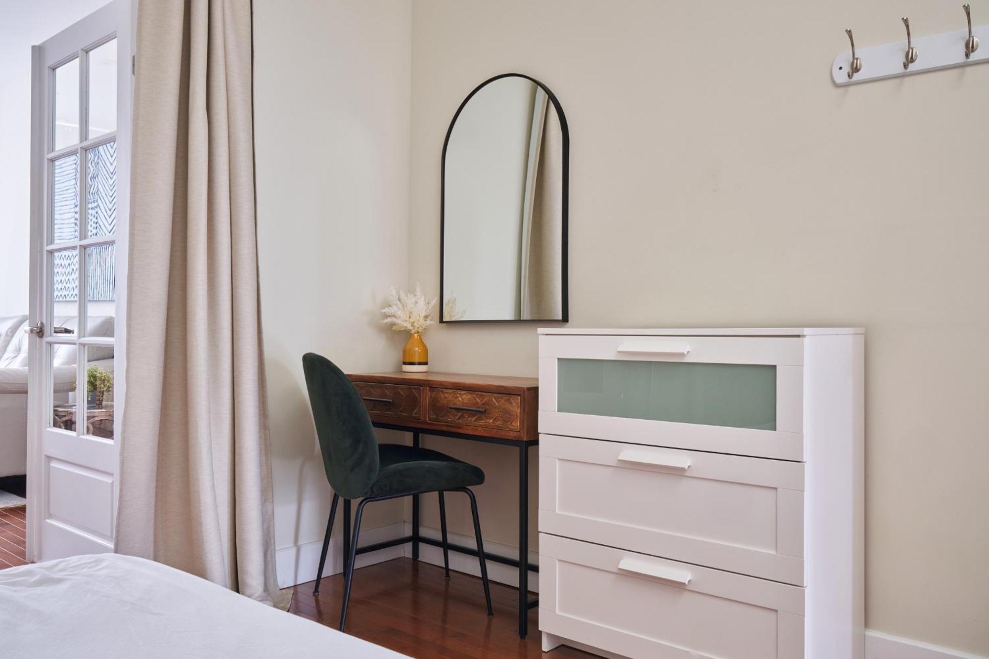 Mtlvacationrentals - The Fabfour Montréal Exteriör bild