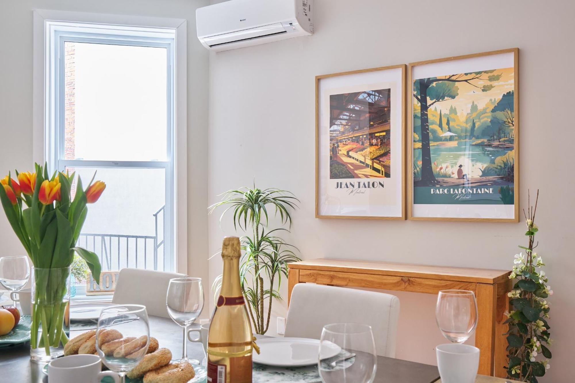 Mtlvacationrentals - The Fabfour Montréal Exteriör bild
