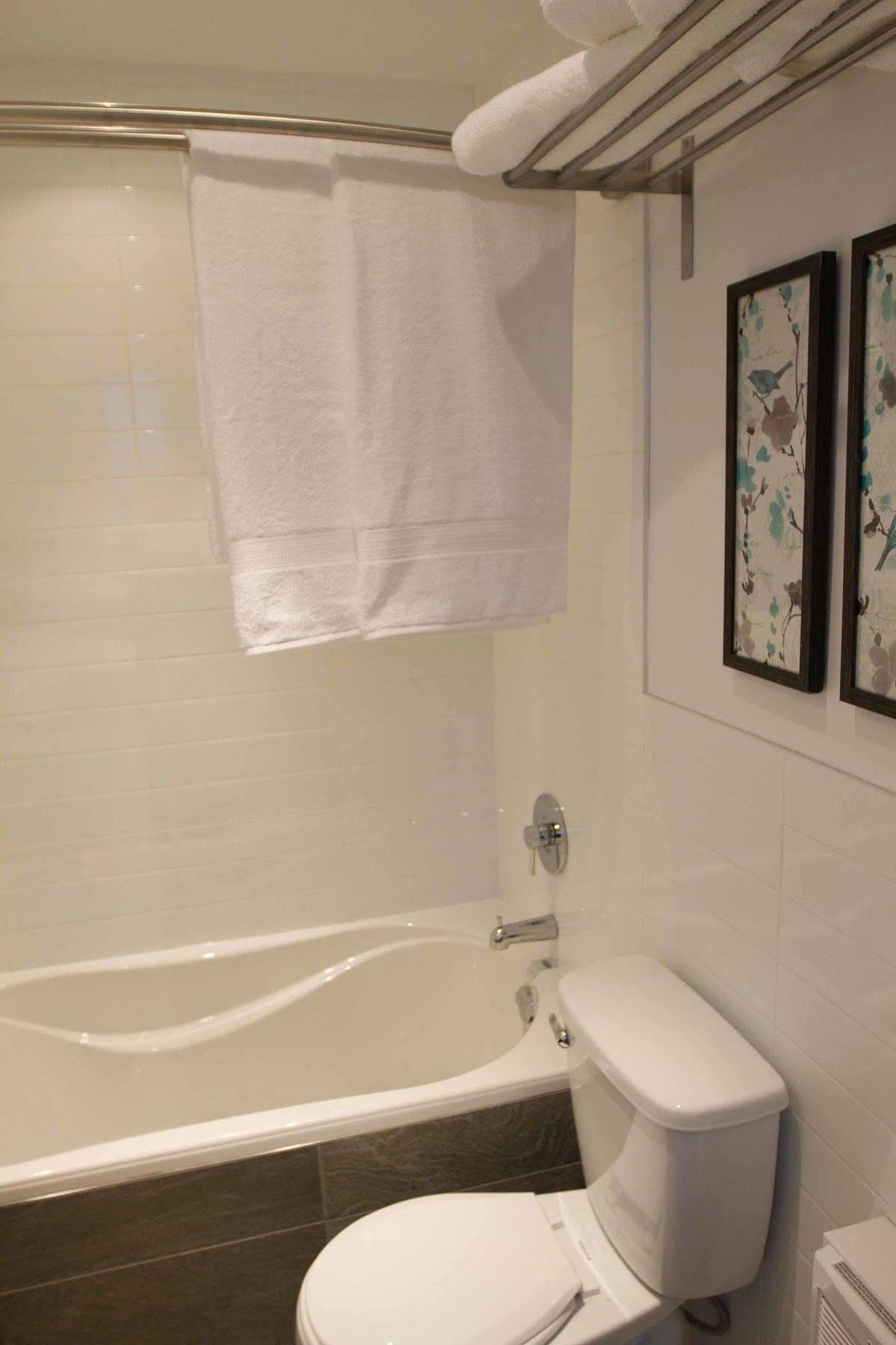 Mtlvacationrentals - The Fabfour Montréal Exteriör bild